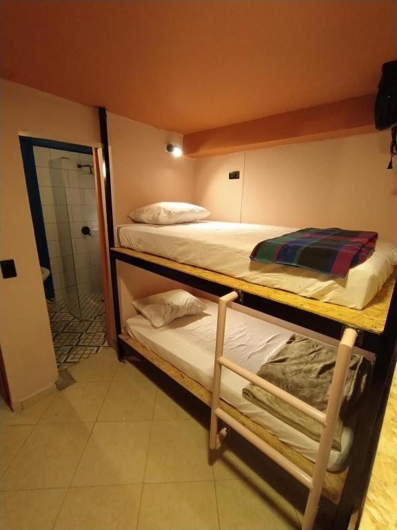 Hostal Casa Primavera Μεντεγίν Εξωτερικό φωτογραφία